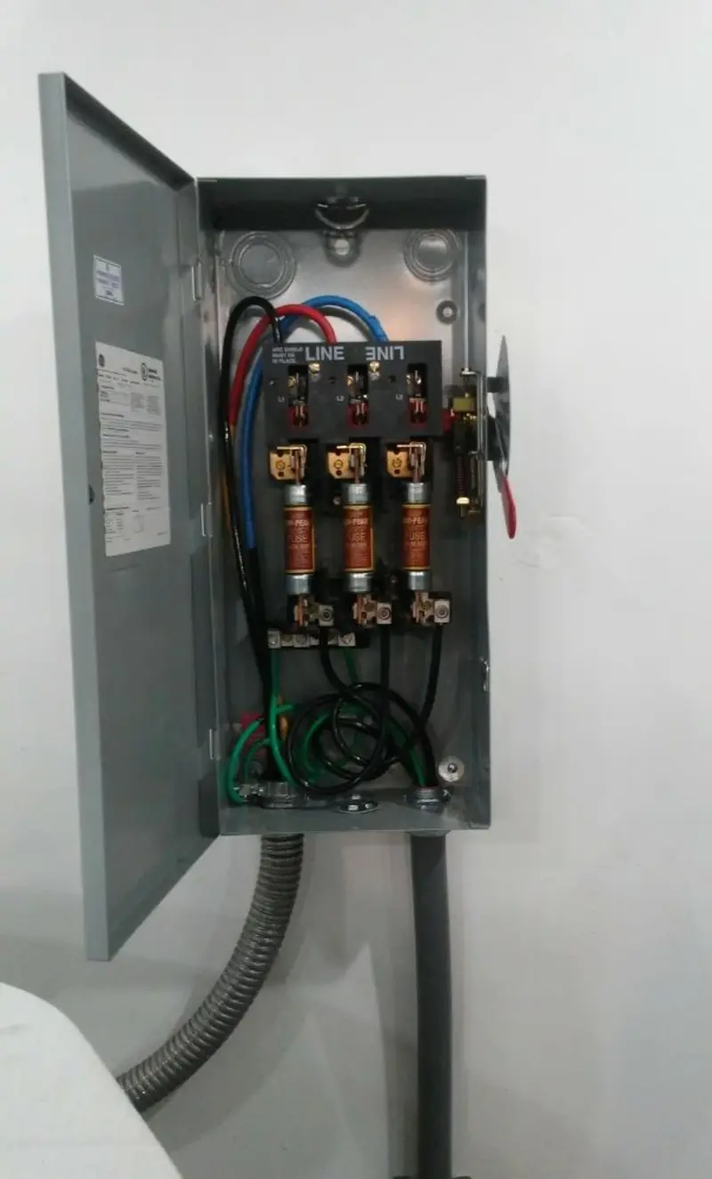 Three-phase disconnect switch installed for Electrical Wiring & Rewiring in South Jacksonville